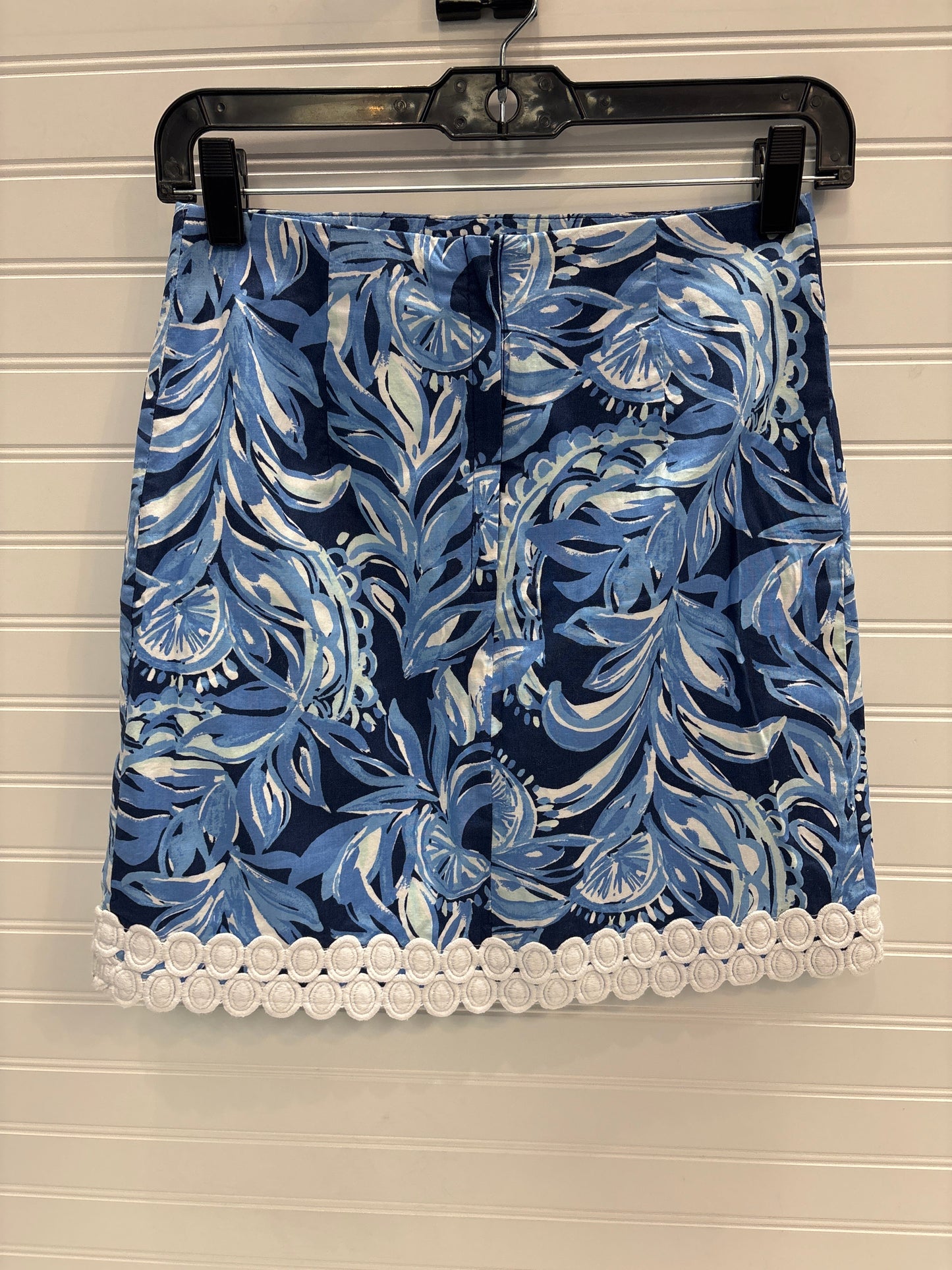 Skirt Designer By Lilly Pulitzer In Blue & White, Size: Xxs