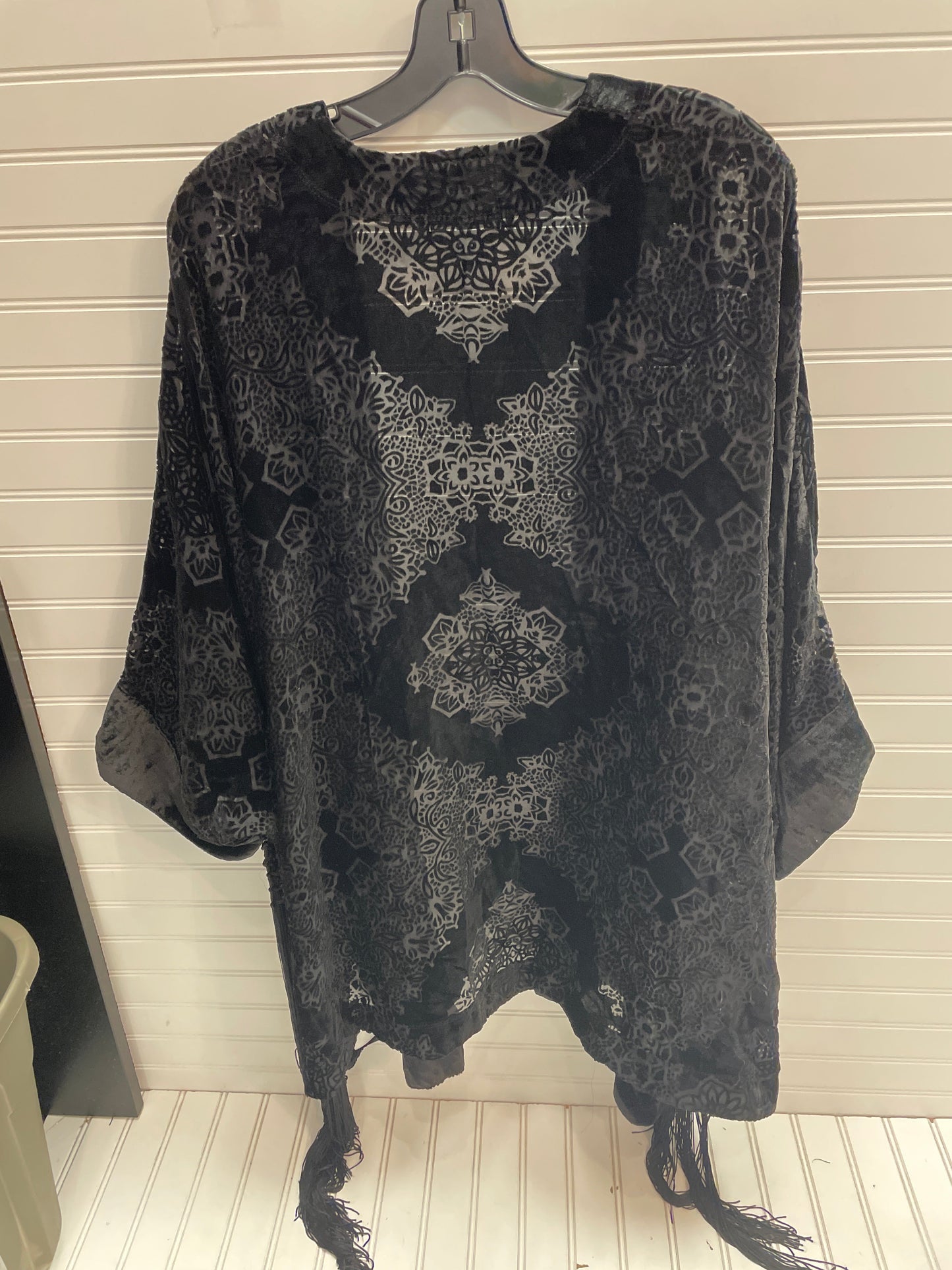 Kimono By Guess In Black, Size: M