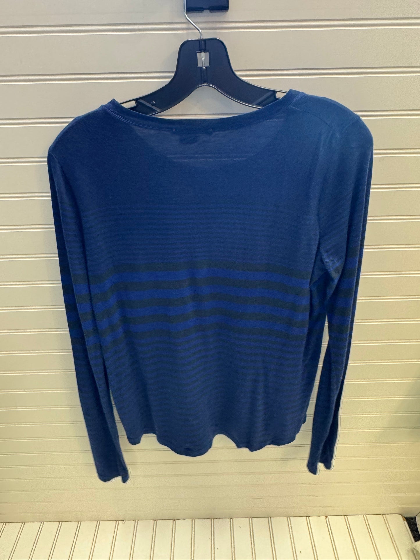 Top Long Sleeve By Vince In Black & Blue, Size: S