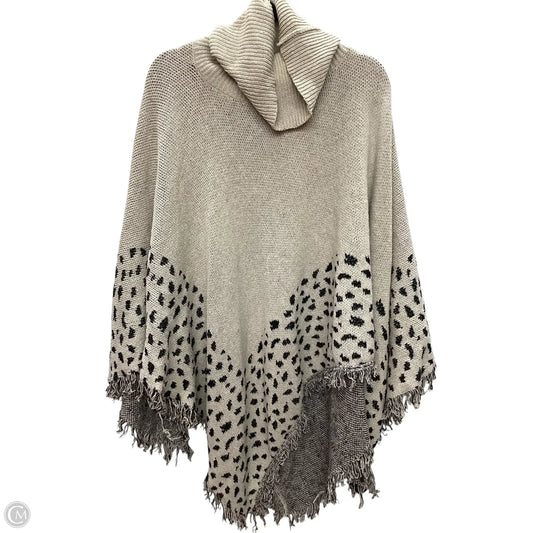 Poncho By Entro In Animal Print, Size: M