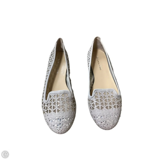 Shoes Flats By Gianni Bini In Silver, Size: 7