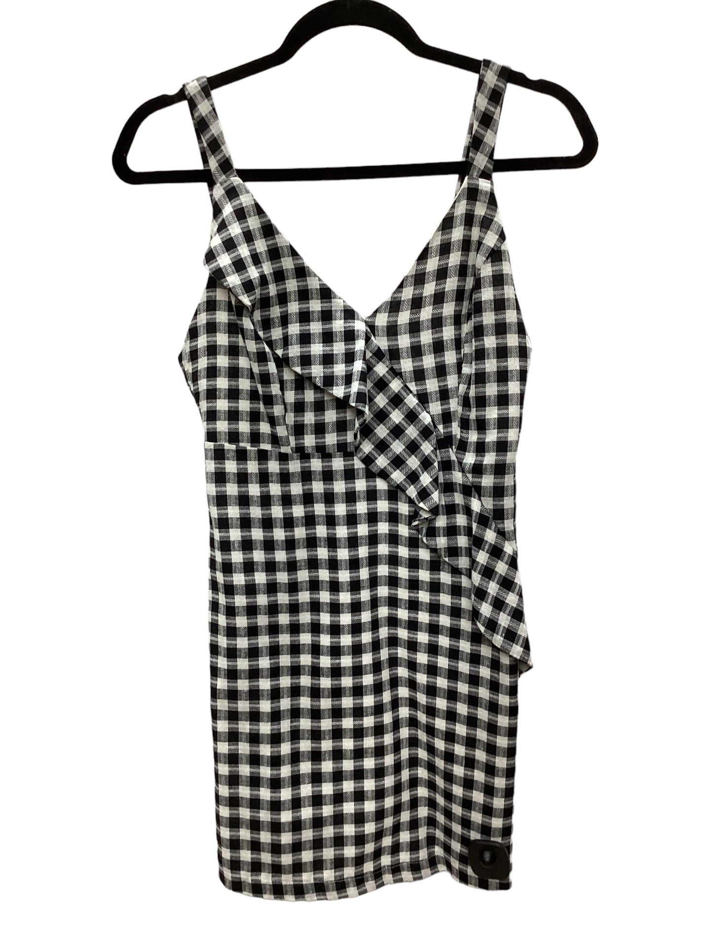 Black & White Dress Casual Short Clothes Mentor, Size S