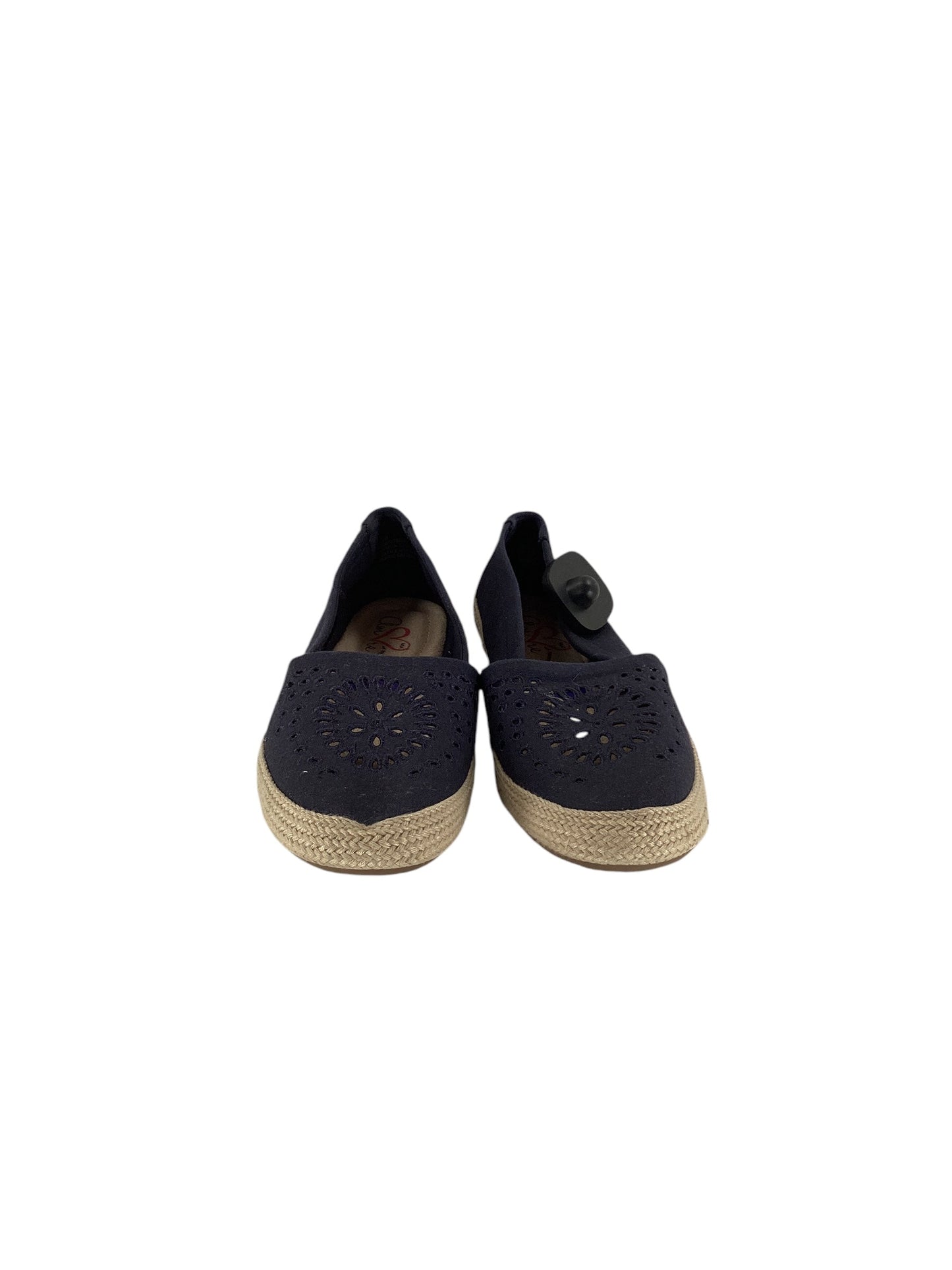 Shoes Flats By Mia In Navy, Size: 8.5