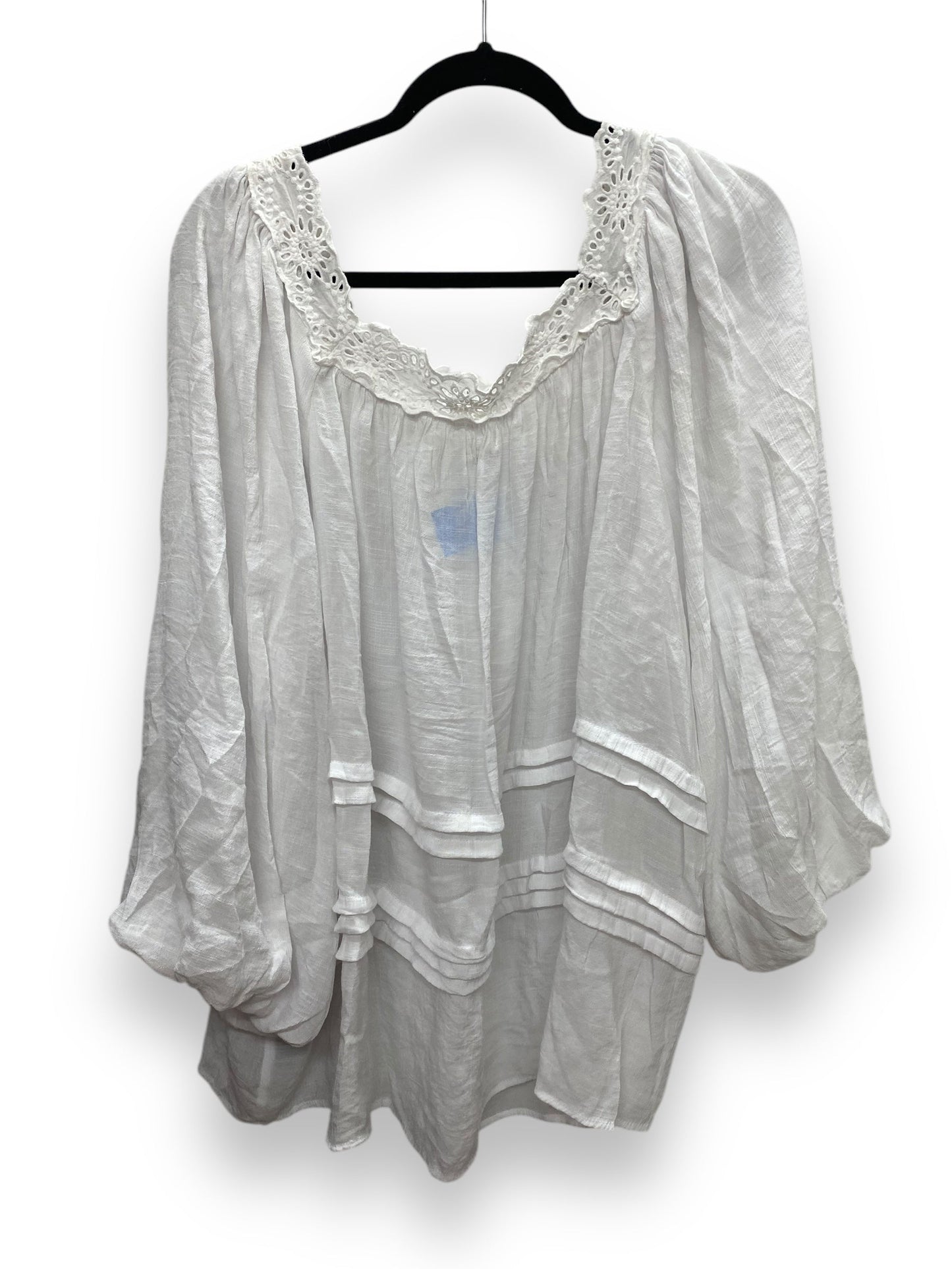 Top Long Sleeve By Cato In White, Size: 1x