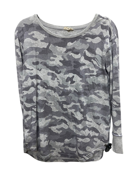 Top Long Sleeve By Jane And Delancey In Camouflage Print, Size: S