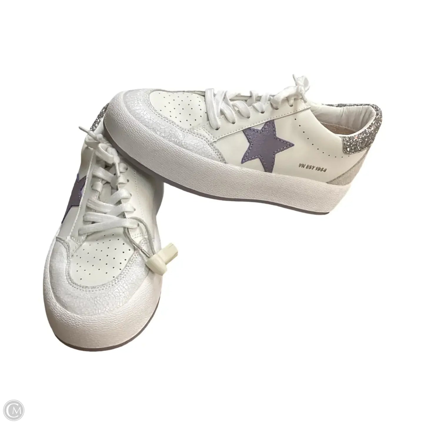 Shoes Sneakers By Vintage Havana In White, Size: 6