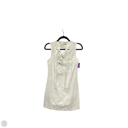 Dress Casual Short By AVARA In White, Size: Xs