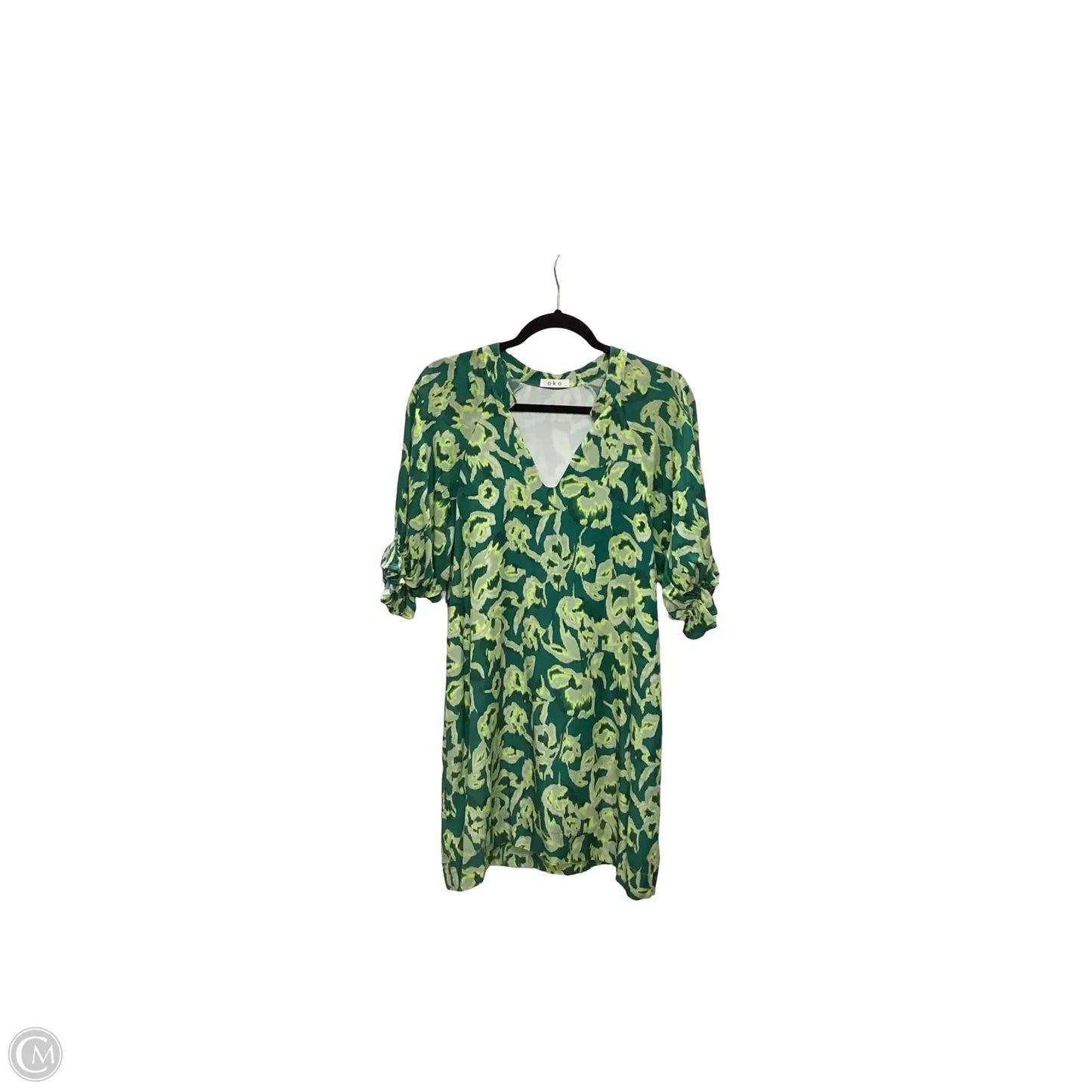 Dress Casual Short By Cmb In Green, Size: M