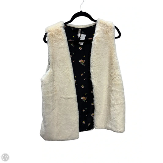Vest Faux Fur & Sherpa By Matilda Jane In Multi-colored, Size: M