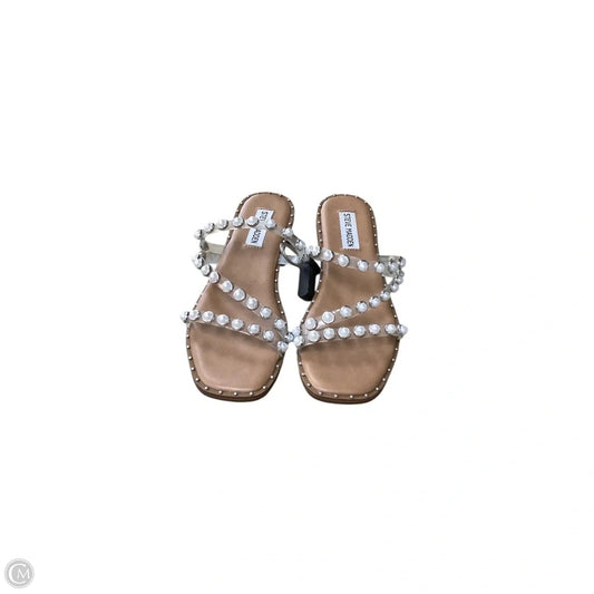 Shoes Flats By Steve Madden In Tan, Size: 6.5