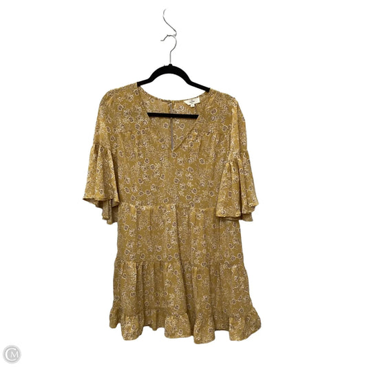 Dress Casual Short By Entro In Yellow, Size: S