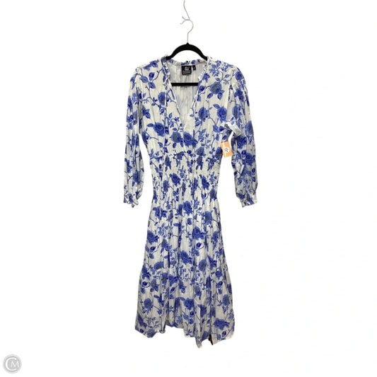 Dress Casual Midi By Clothes Mentor In White, Size: M