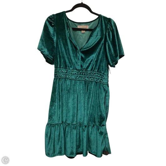 Dress Casual Short By French Connection In Green, Size: M