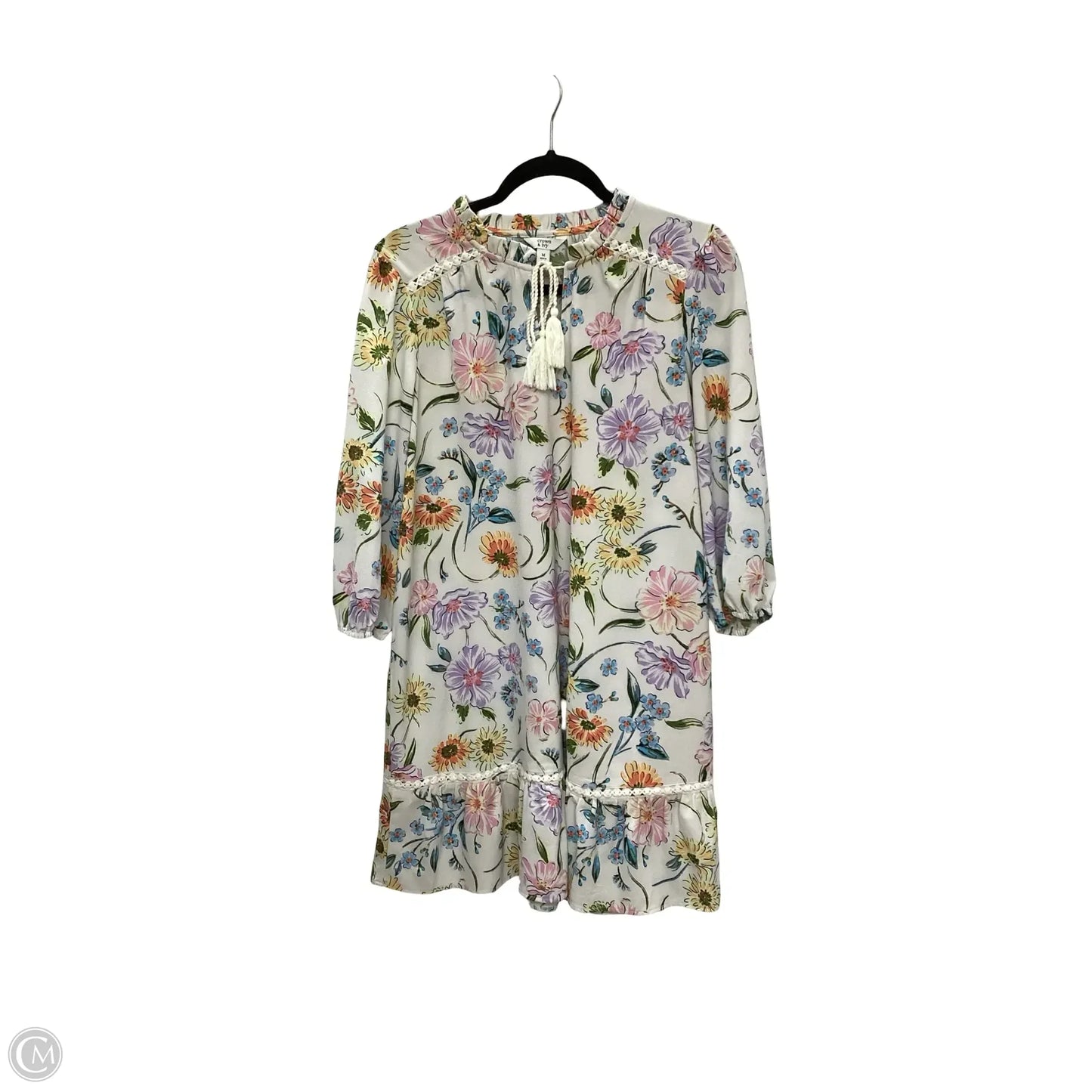 Dress Casual Short By Crown And Ivy In Floral Print, Size: M