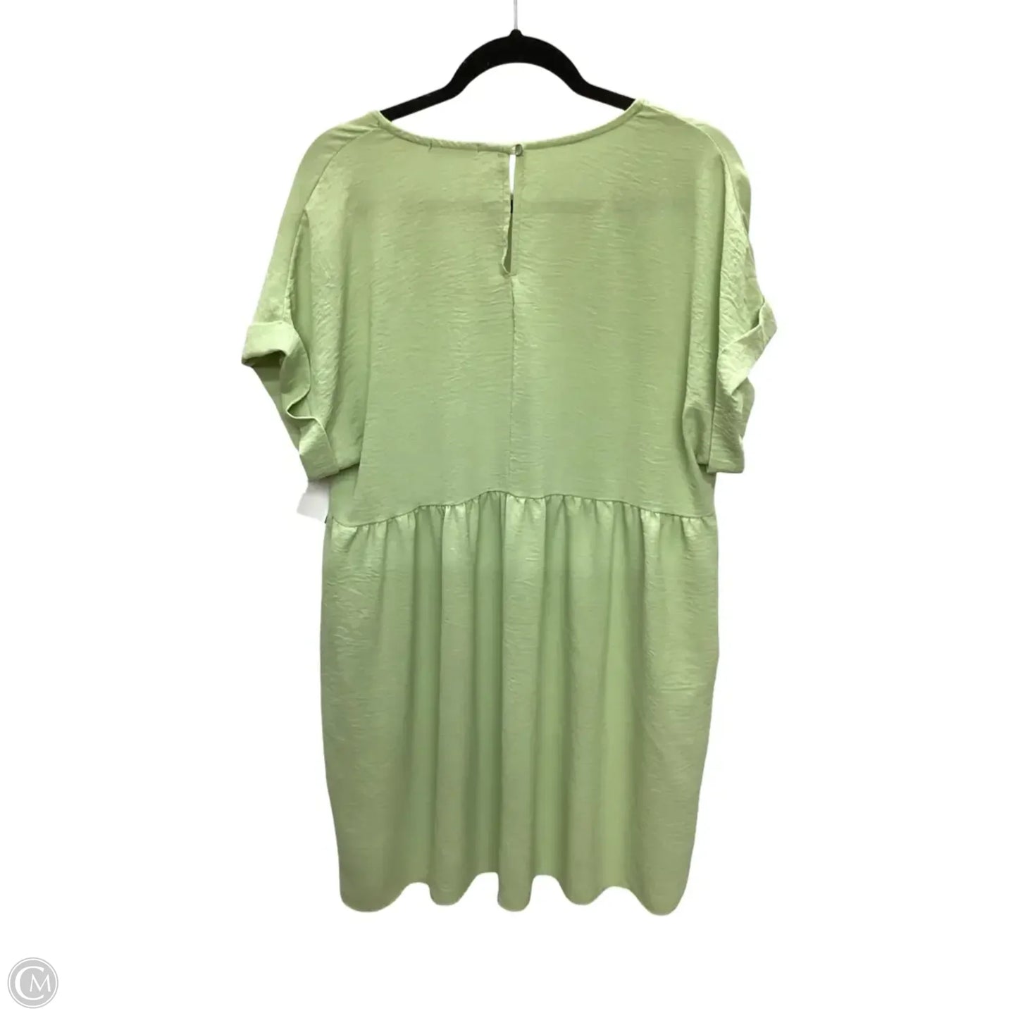 Dress Casual Short By Geegee In Green, Size: L