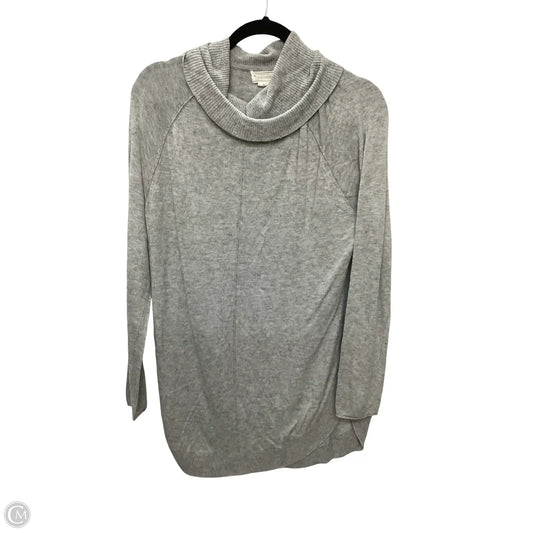Sweater By Caslon In Grey, Size: S