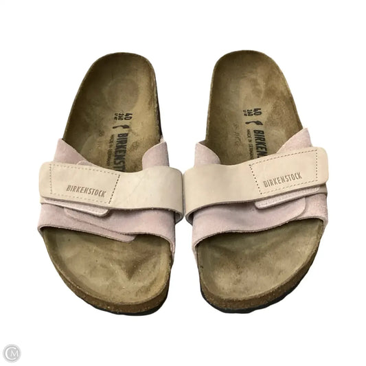 Sandals Flats By Birkenstock In Pink, Size: 9.5