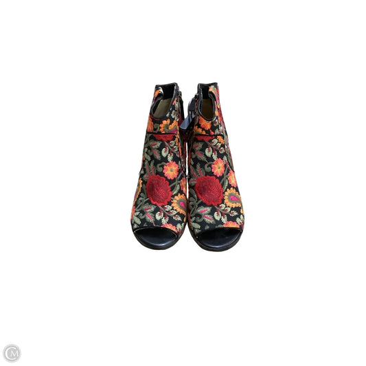 Boots Ankle Heels By Crown Vintage In Multi-colored, Size: 9.5