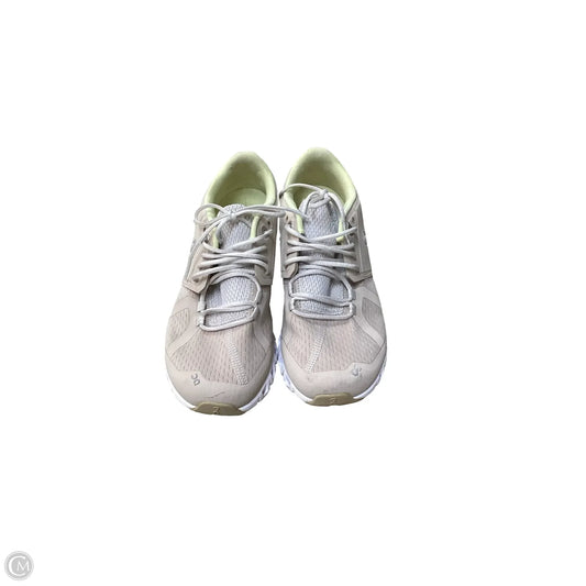 Shoes Athletic By On In Tan, Size: 7