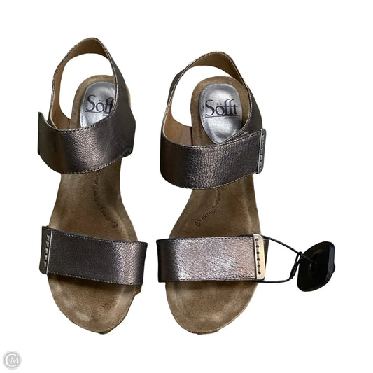 Sandals Heels Wedge By Sofft In Bronze, Size: 7