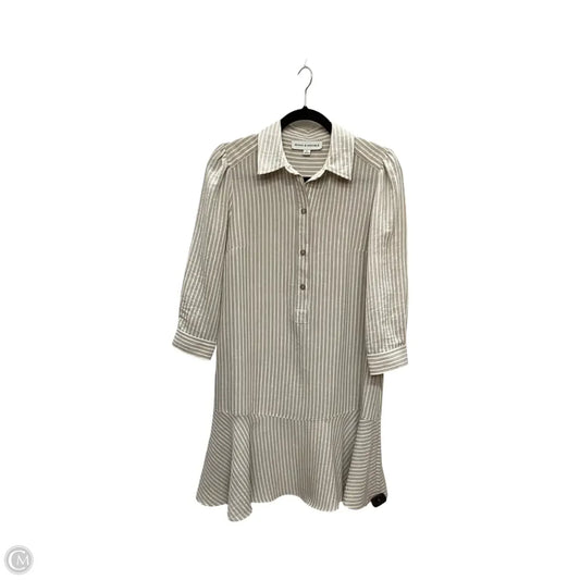 Dress Casual Short By Emma And Michele In Striped Pattern, Size: S