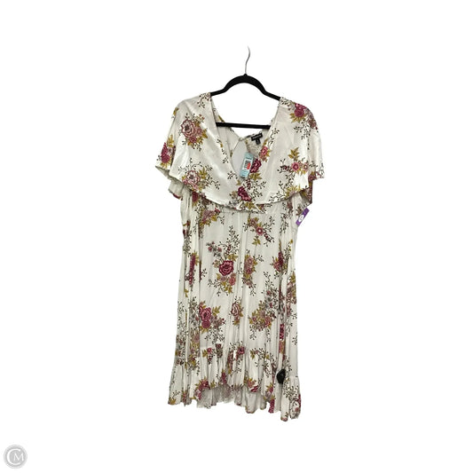 Dress Casual Short By Torrid In Floral Print, Size: 2x