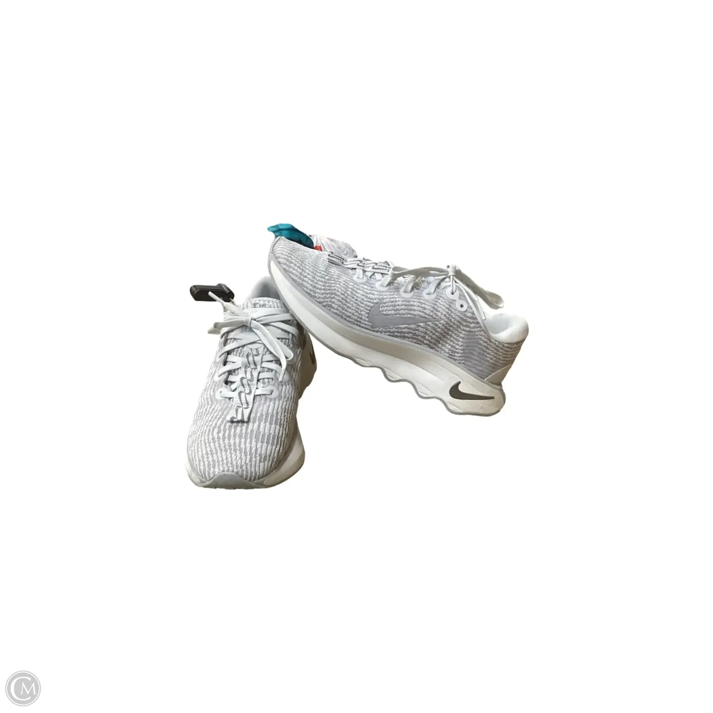Shoes Athletic By Nike In Grey, Size: 7.5