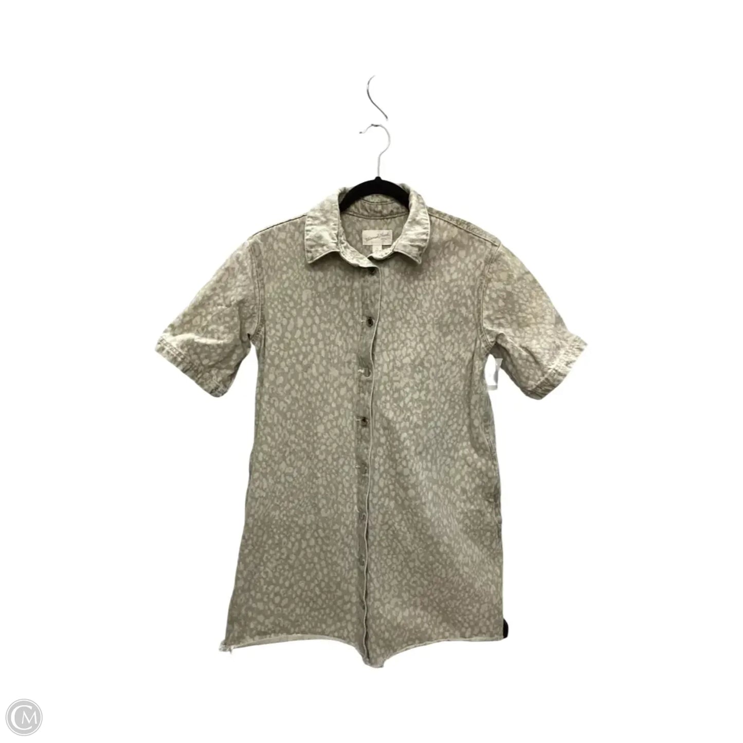 Dress Casual Short By Universal Thread In Animal Print, Size: S