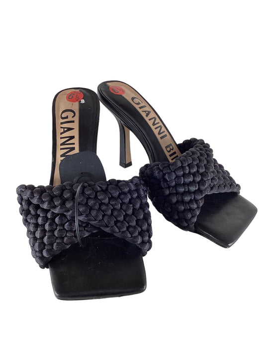 Black Sandals Heels Kitten Gianni Bini, Size 6.5