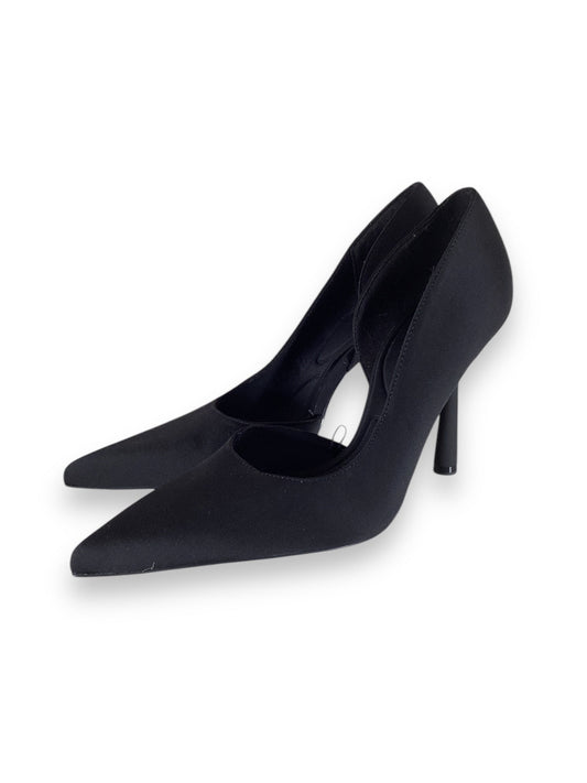 Shoes Heels Stiletto By Zara In Black, Size: 10