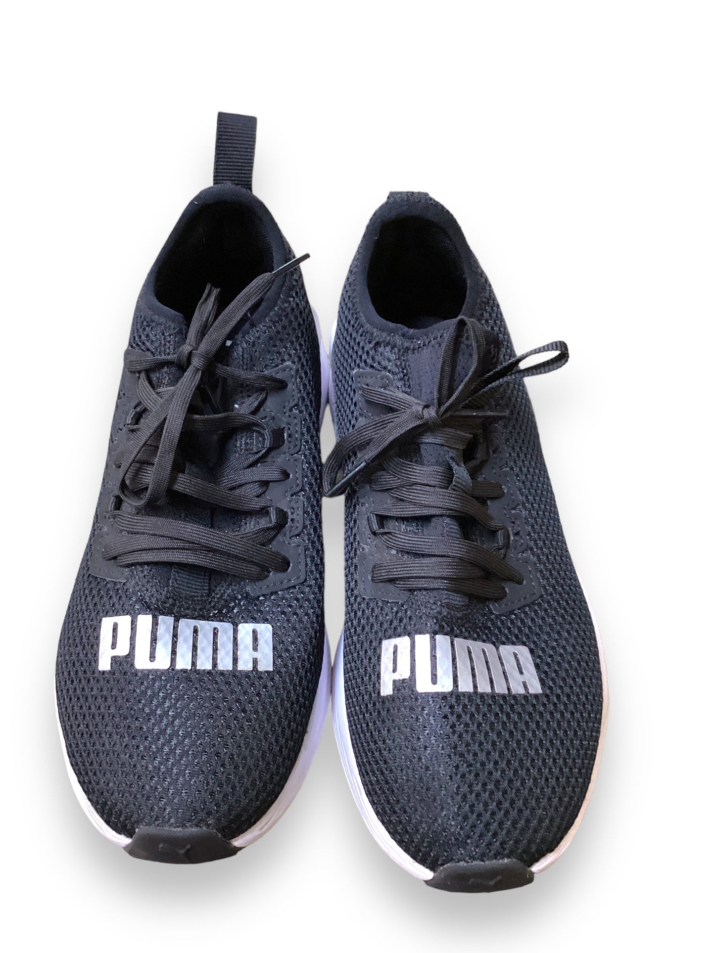 Black Shoes Athletic Puma, Size 7