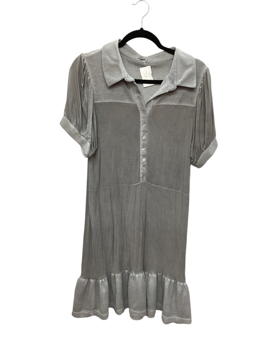 Dress Casual Short By Pol In Grey, Size: M