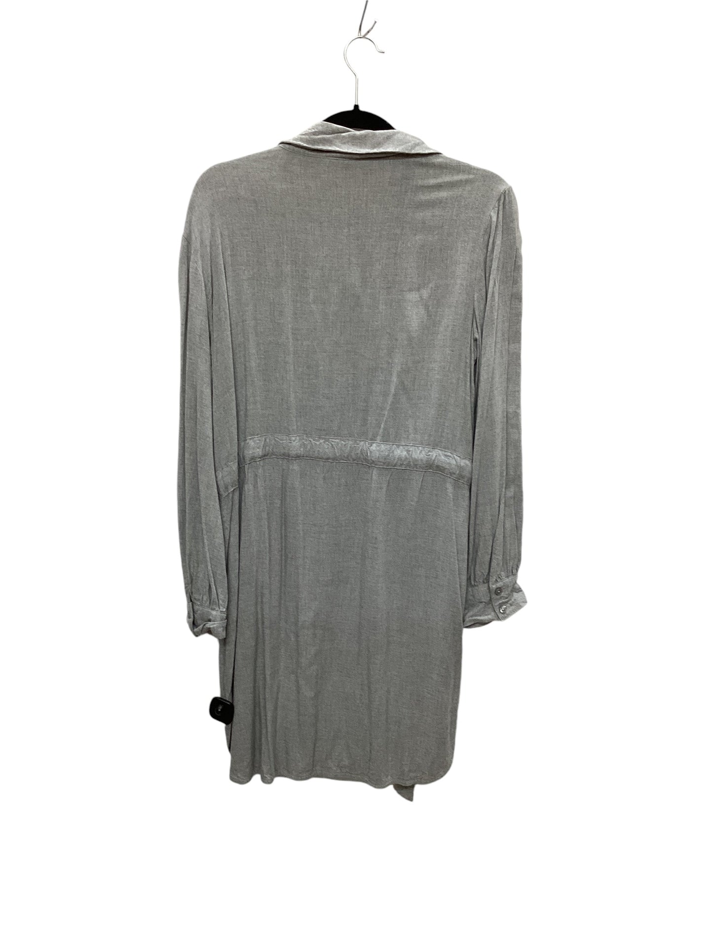 Dress Casual Short By A New Day In Grey, Size: L