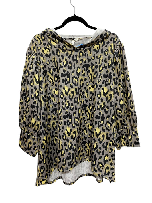 Sweatshirt Hoodie By Cato In Animal Print, Size: 2x