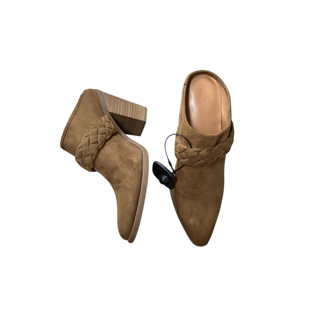 Shoes Heels Block By Universal Thread In Tan, Size: 9.5