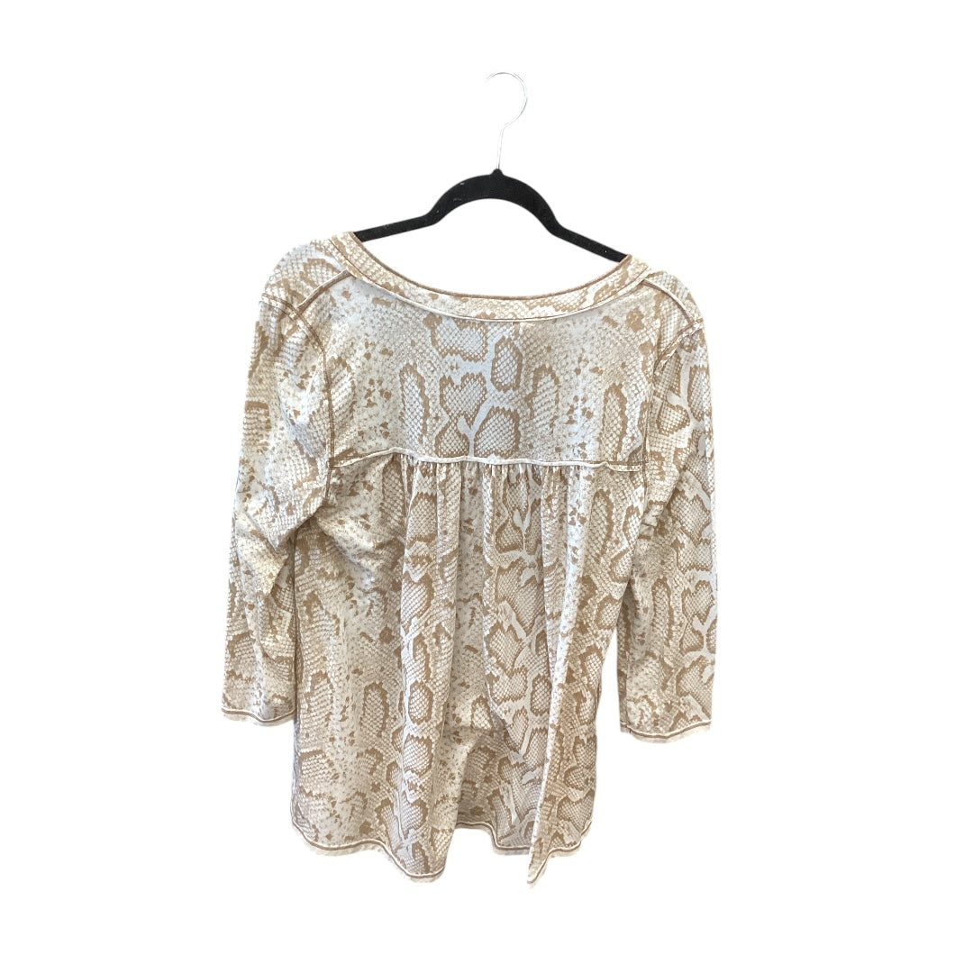 Top Long Sleeve By Entro In Snakeskin Print, Size: M