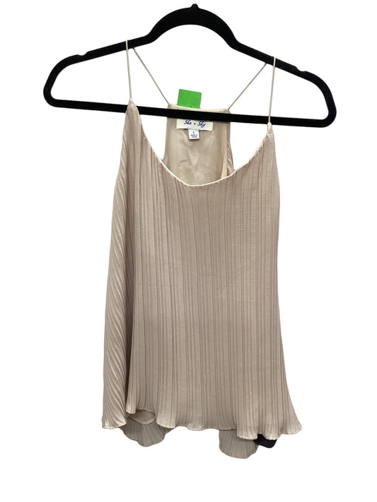 Top Sleeveless By She + Sky  Size: L