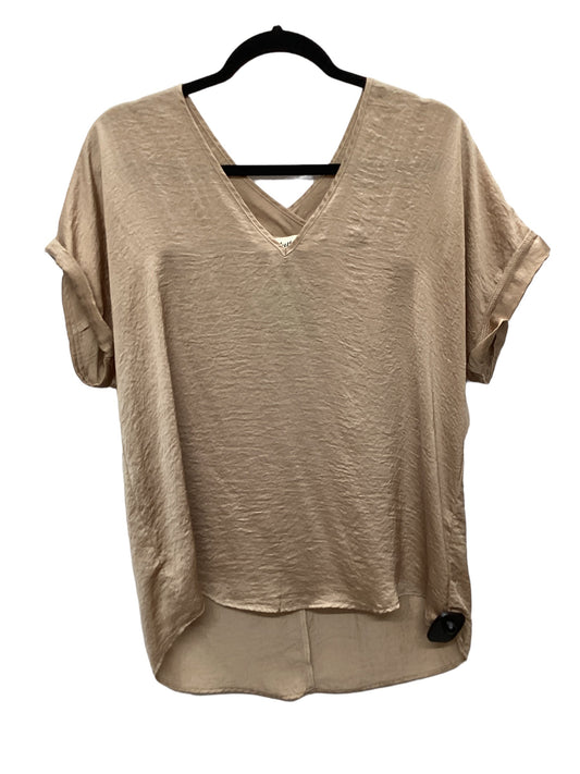 Top Short Sleeve By Clothes Mentor  Size: M