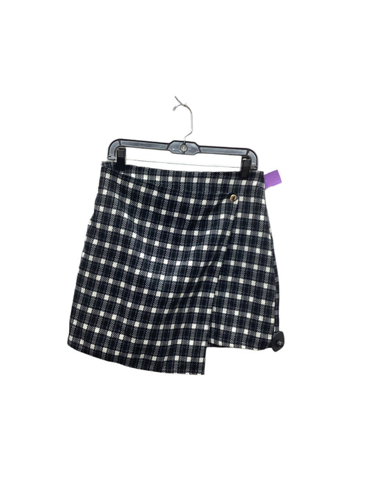 Plaid Pattern Skirt Mini & Short Shein, Size L