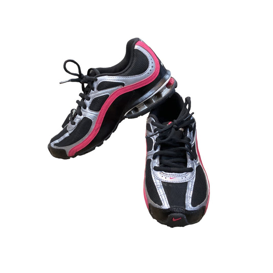 Black & Pink Shoes Athletic Nike, Size 6