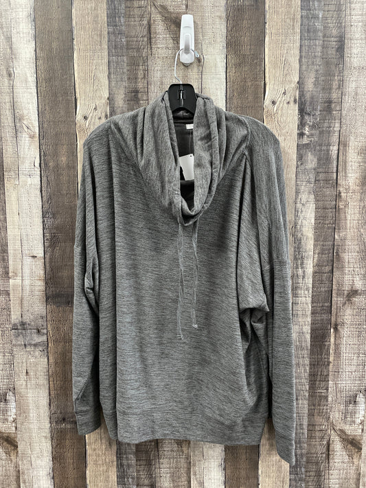 Top Long Sleeve By Maurices In Grey, Size: 2x