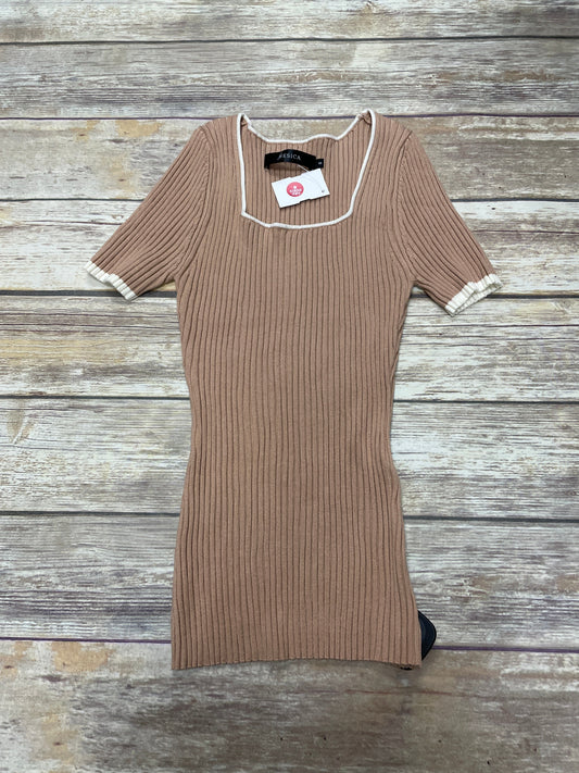 Top Short Sleeve By Cme In Brown, Size: S