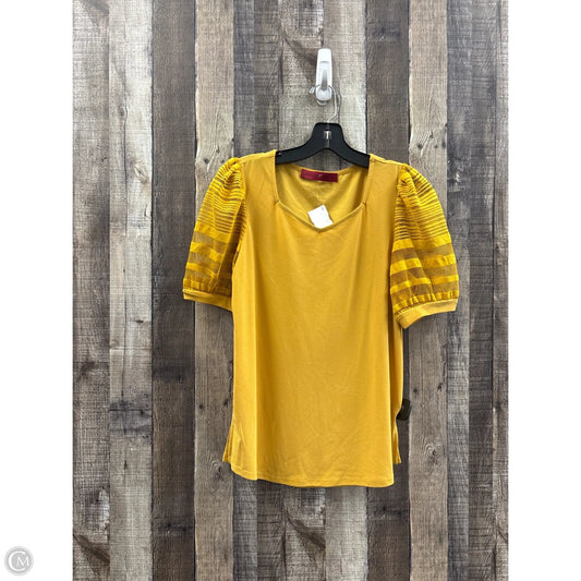 Top Short Sleeve By Cme In Yellow, Size: S