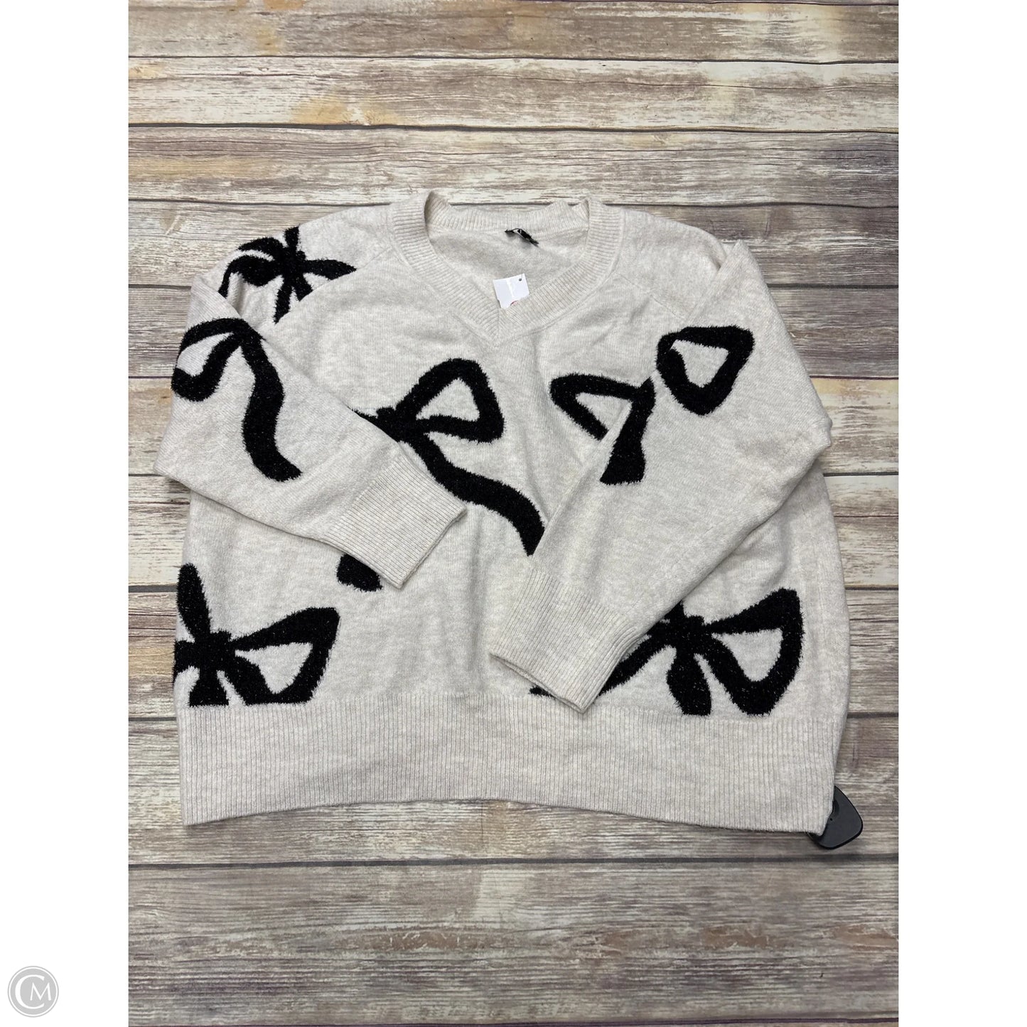 Sweater By Express In Cream, Size: L