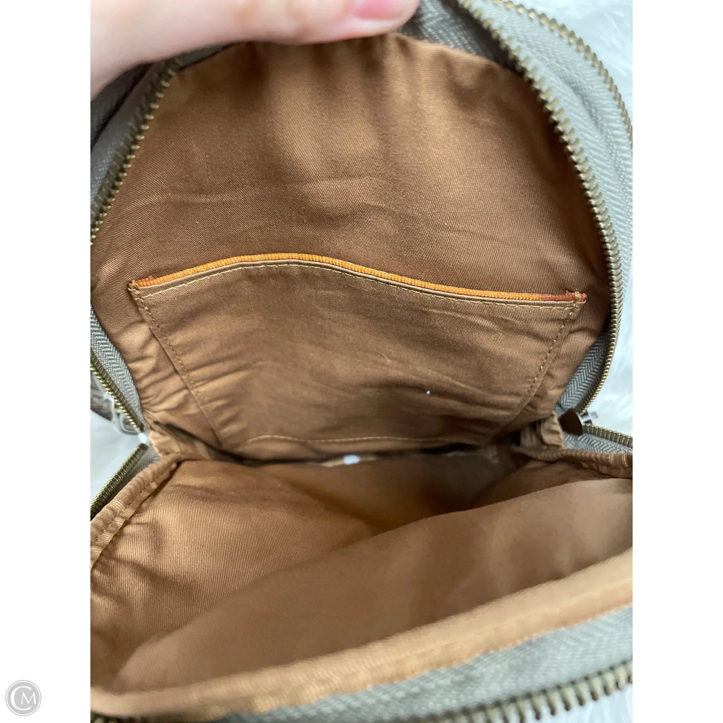 Crossbody By Hobo Intl, Size: Medium