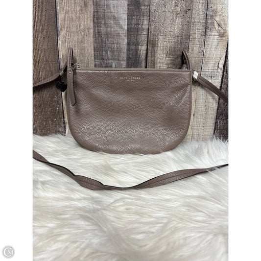 Crossbody Luxury Designer By Marc Jacobs, Size: Medium