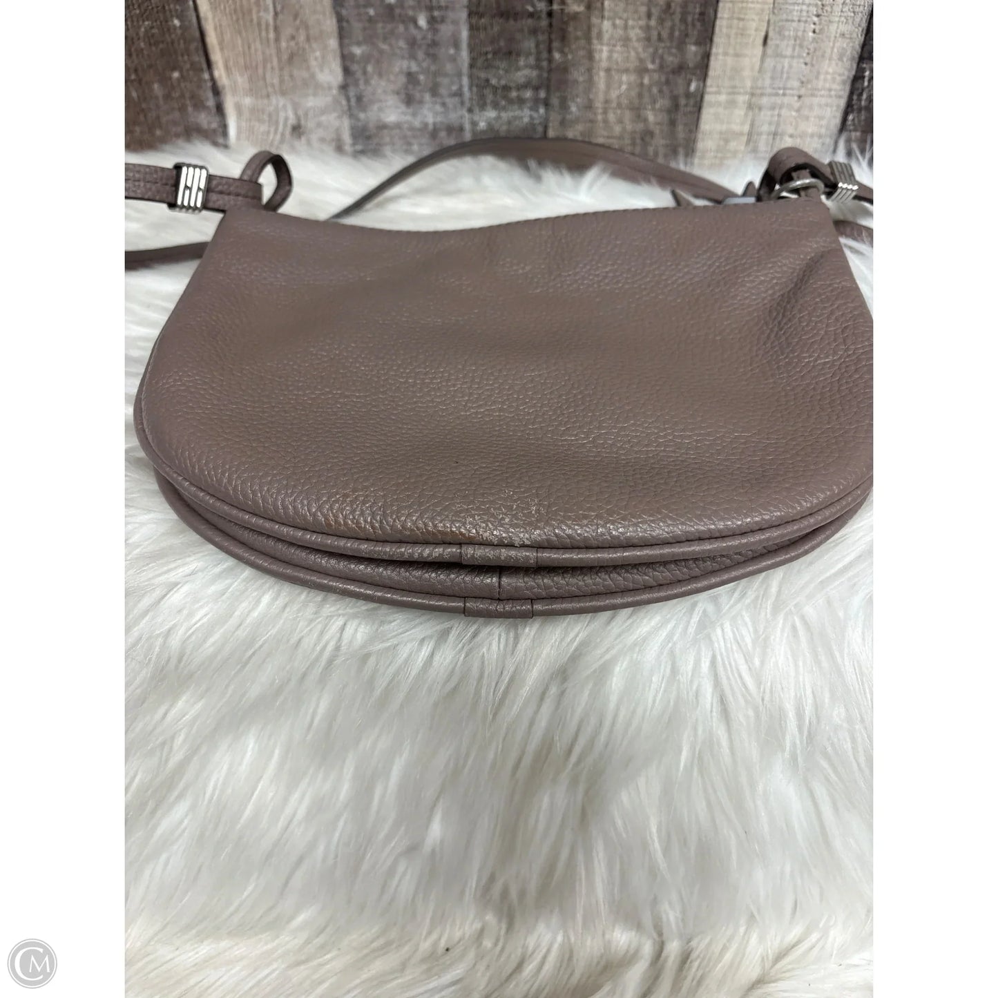 Crossbody Luxury Designer By Marc Jacobs, Size: Medium