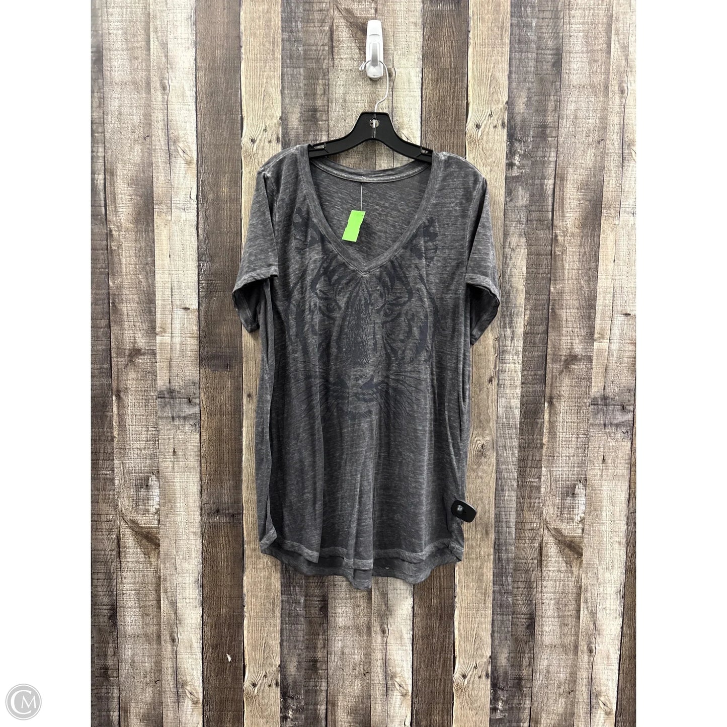 Top Short Sleeve By Torrid In Grey, Size: 2x