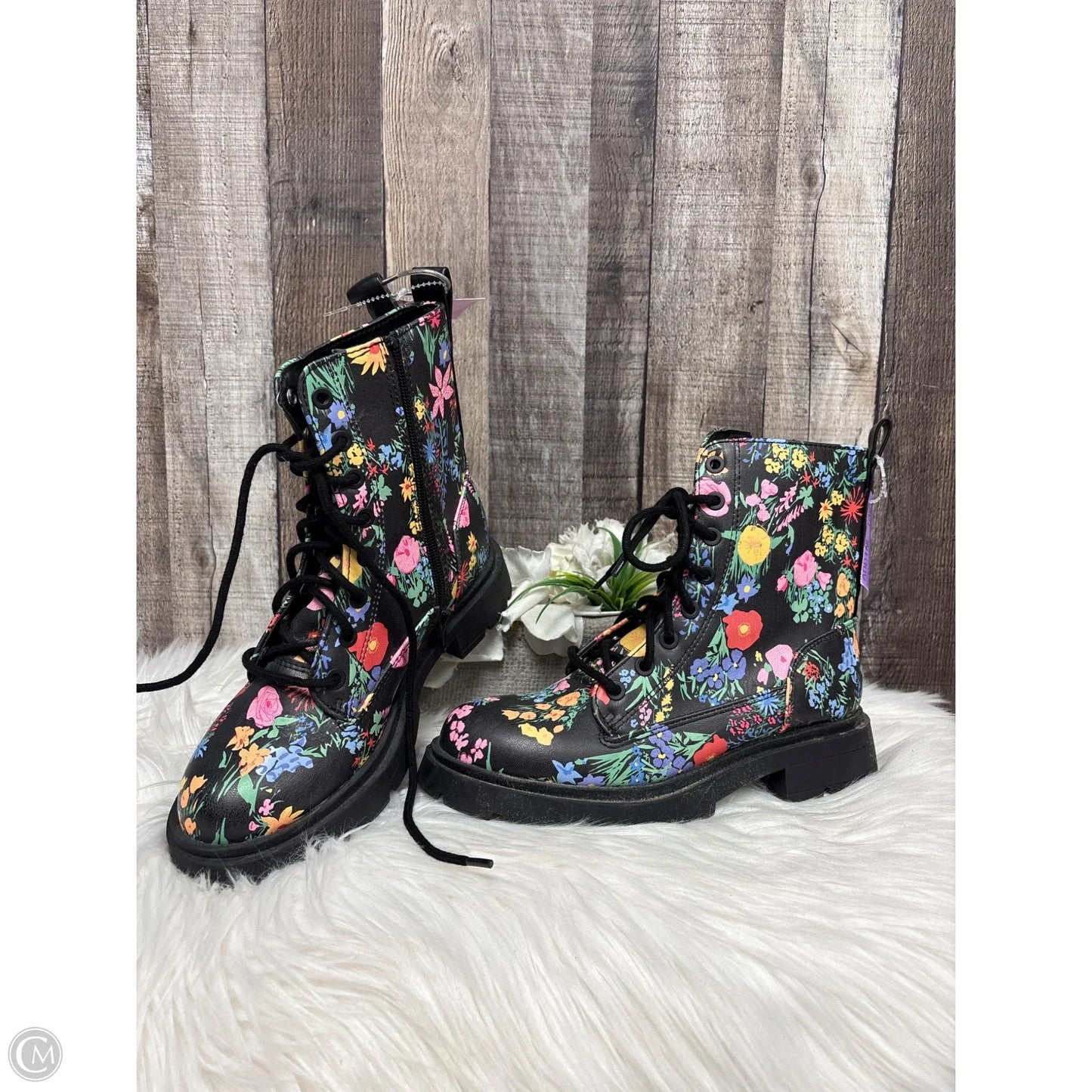 Boots Combat By No Boundaries In Floral Print, Size: 6