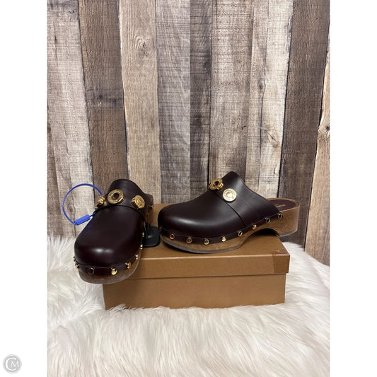 Shoes Luxury Designer By Burberry In Brown, Size: 9.5